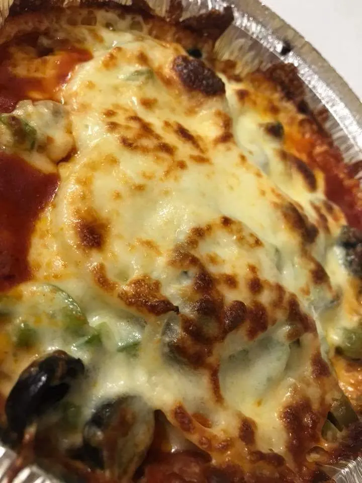 Crustless Pizza